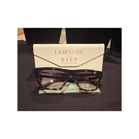 DIFF Lauren Lane Charitable Eyewear Ombré Brown main image 10